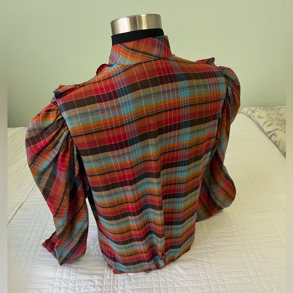 Amazing vintage button down shirt - Picture 4 of 8